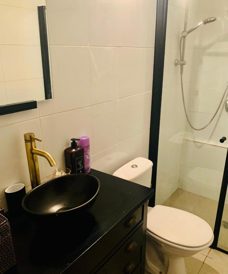 Private Room Studio Suite 耶路撒冷 外观 照片