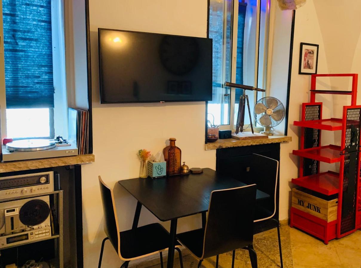 Private Room Studio Suite 耶路撒冷 外观 照片